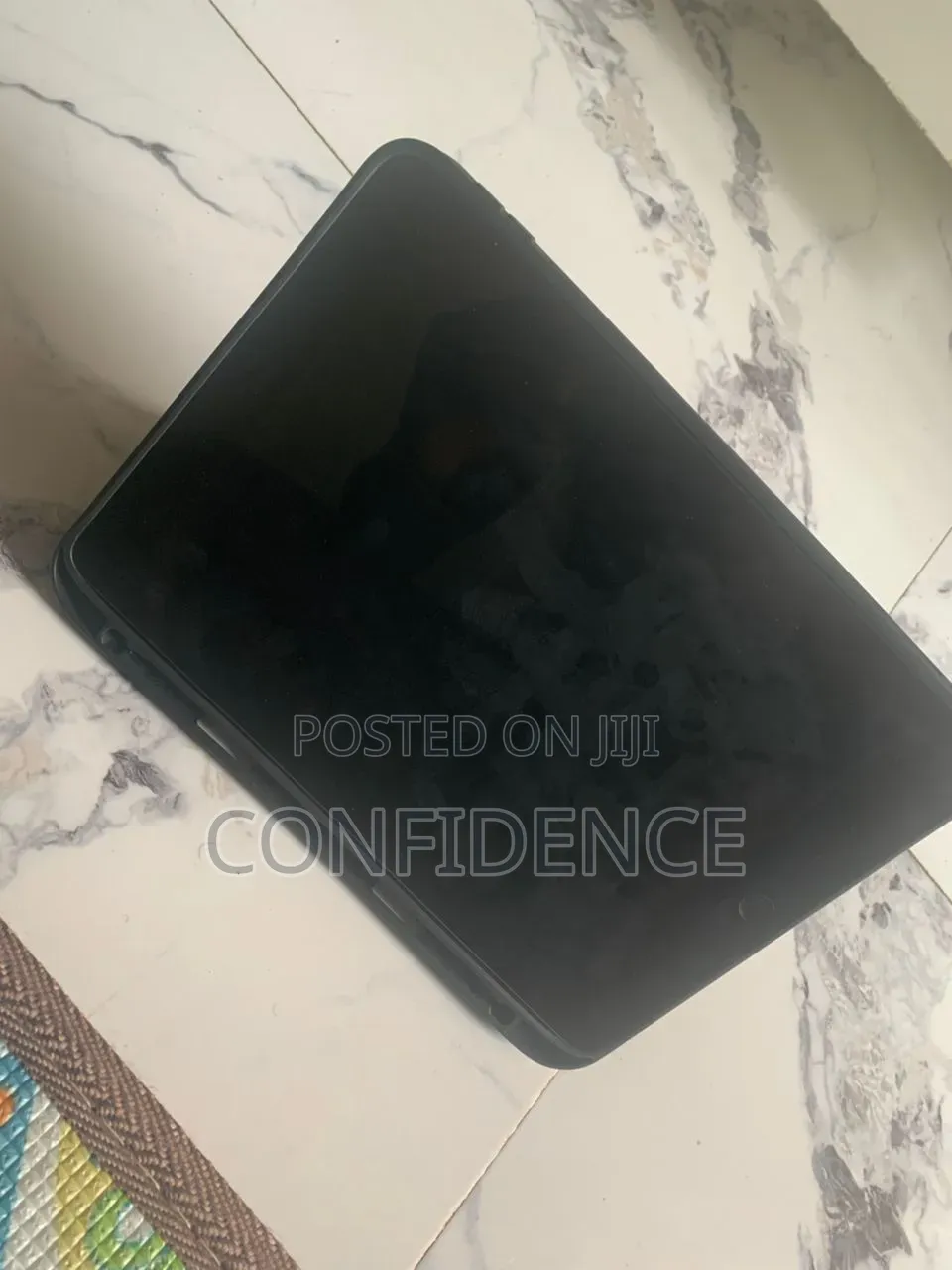 Apple iPad Wi-Fi 32 GB Black