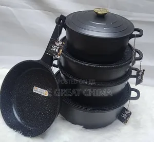 Ucclife Aluminium Cast Pot White and Black