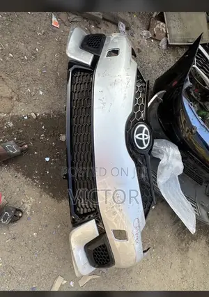 Complete Front Bumper Corolla IM