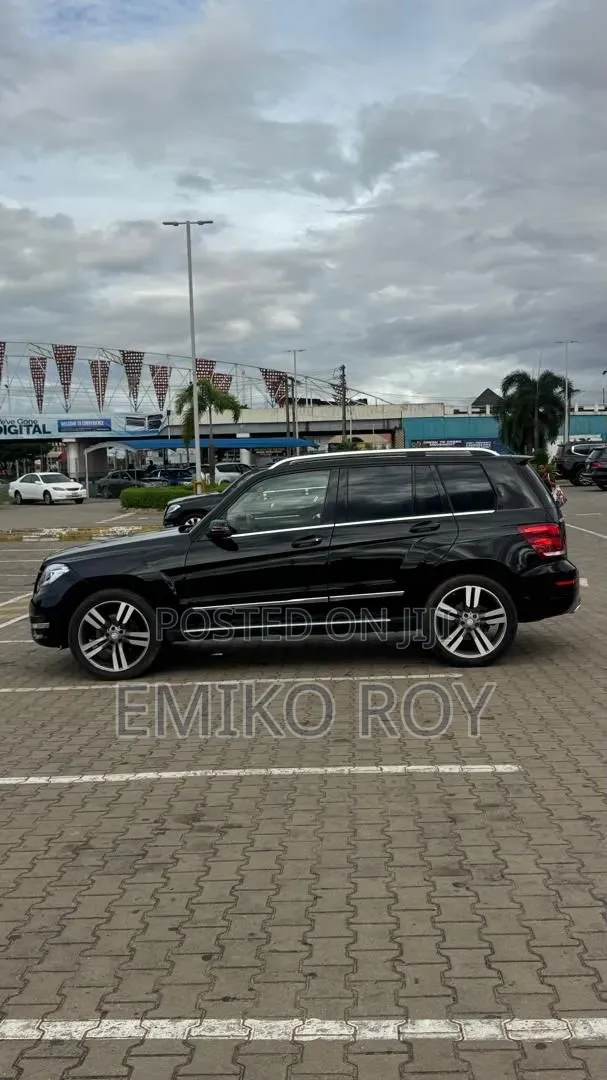 Mercedes-Benz GLK-Class 2015 Black