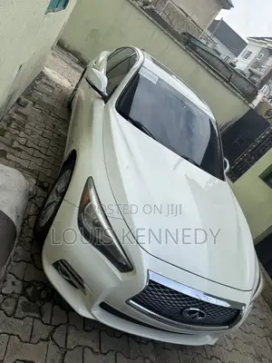 Infiniti Q50 2017 White