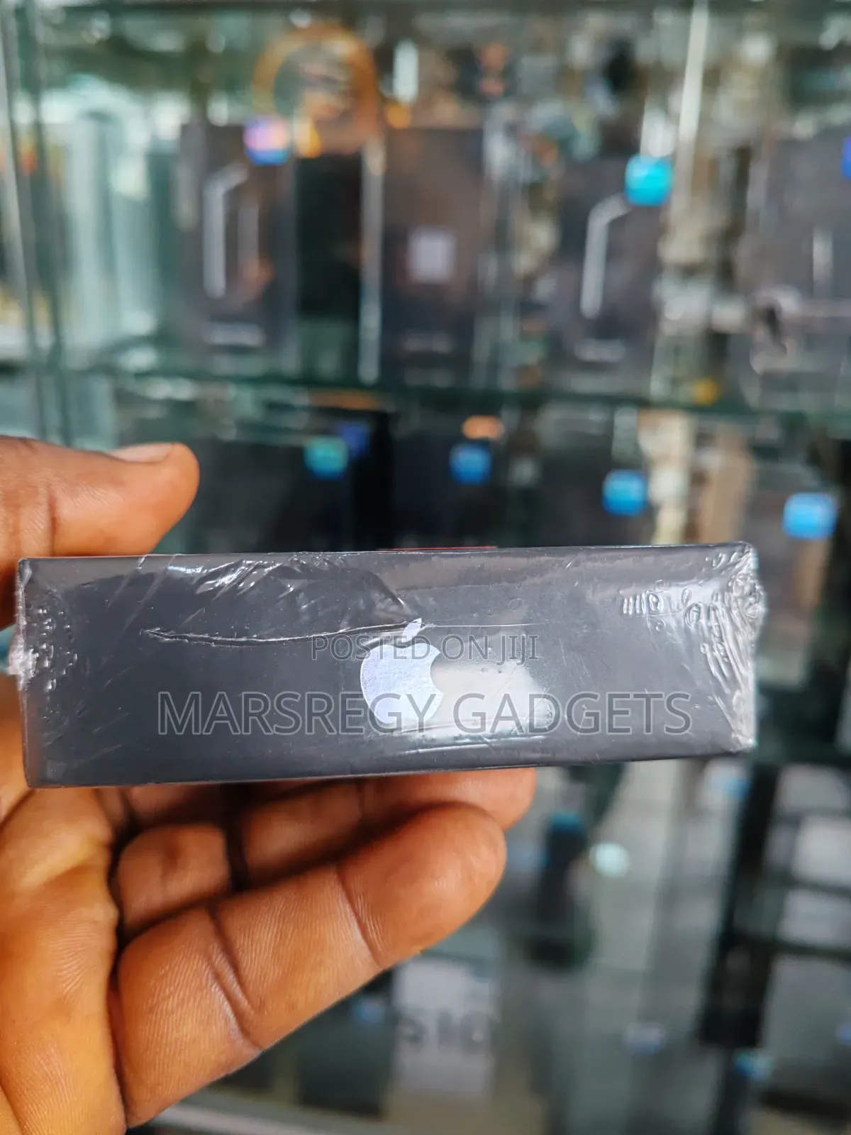 New Apple iPhone 13 Pro Max 256 GB Blue