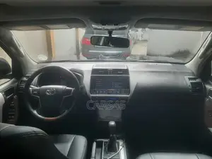 Toyota Land Cruiser Prado 2019 Black