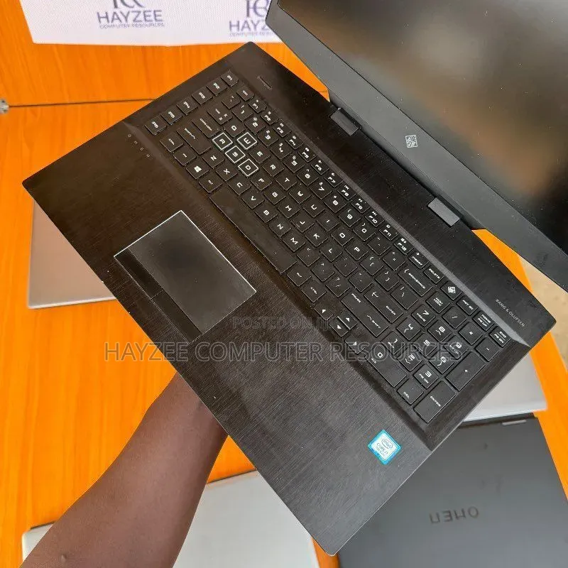 Laptop HP Omen 17 32GB Intel Core i7 SSD 512GB