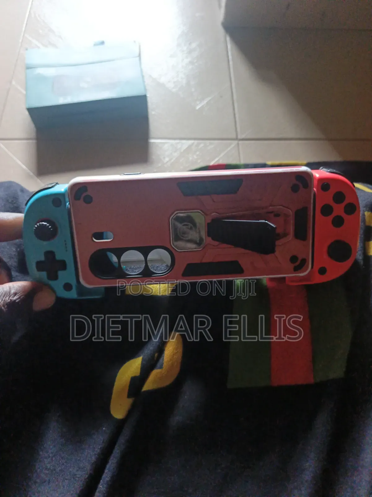 Mobile Game Controller