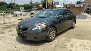Toyota Camry 2009 Gray