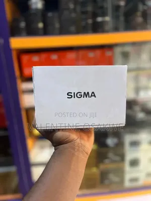 Canon Sigma Lens 18-35mm 1:1.8