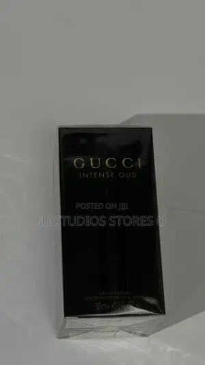 Intense Oud Eau De Parfum
