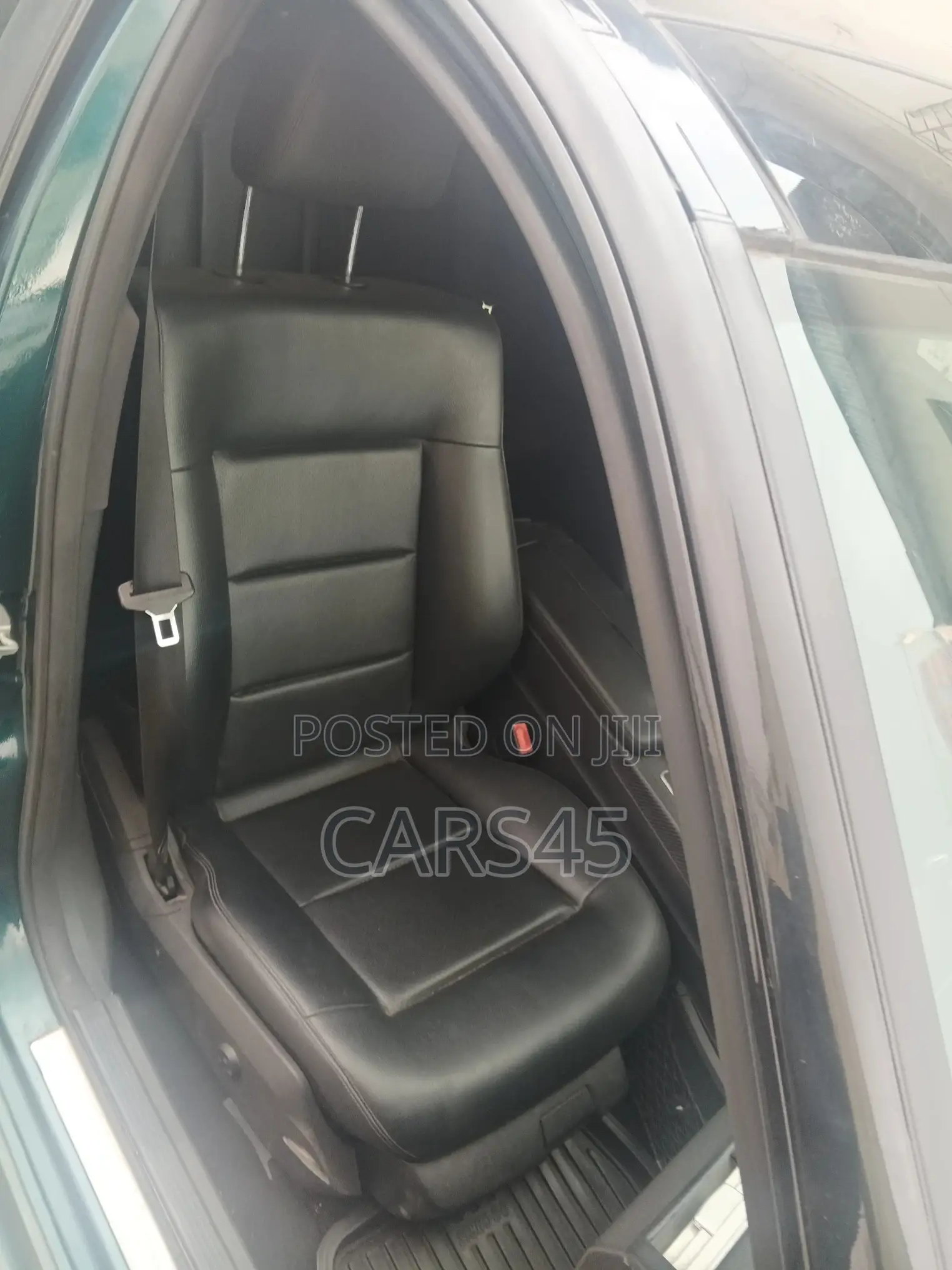 Mercedes-Benz E350 2010 Green
