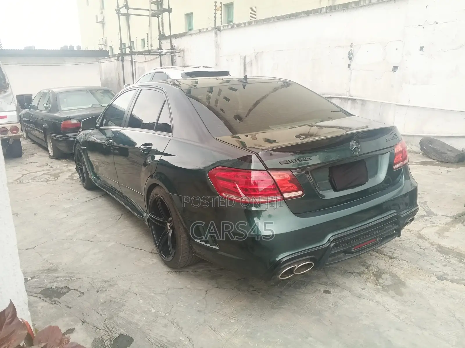 Mercedes-Benz E350 2010 Green