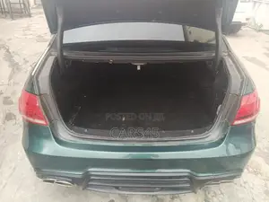 Mercedes-Benz E350 2010 Green