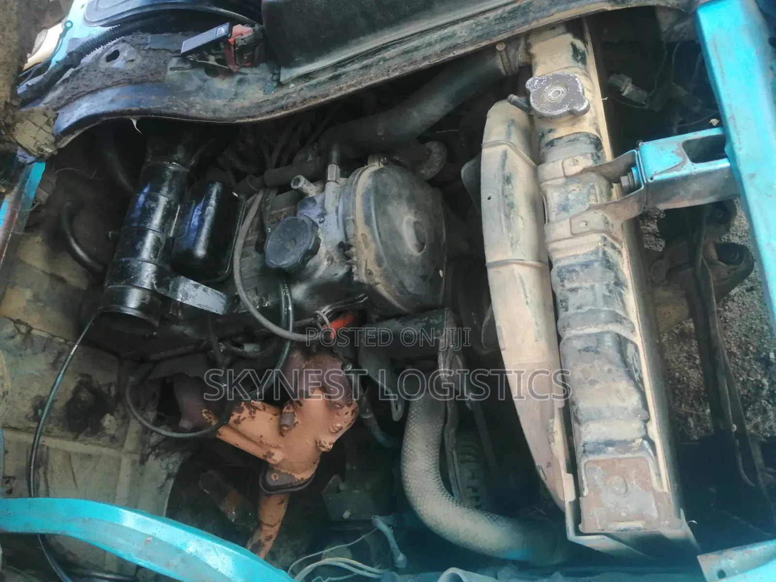Mitsubishi L300 2002 Blue