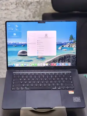 Laptop Apple MacBook Air 2025 M4 16GB Apple M5 SSD 512GB