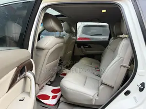 Acura MDX SUV 4dr AWD (3.7L 6cyl 6A) 2011 White