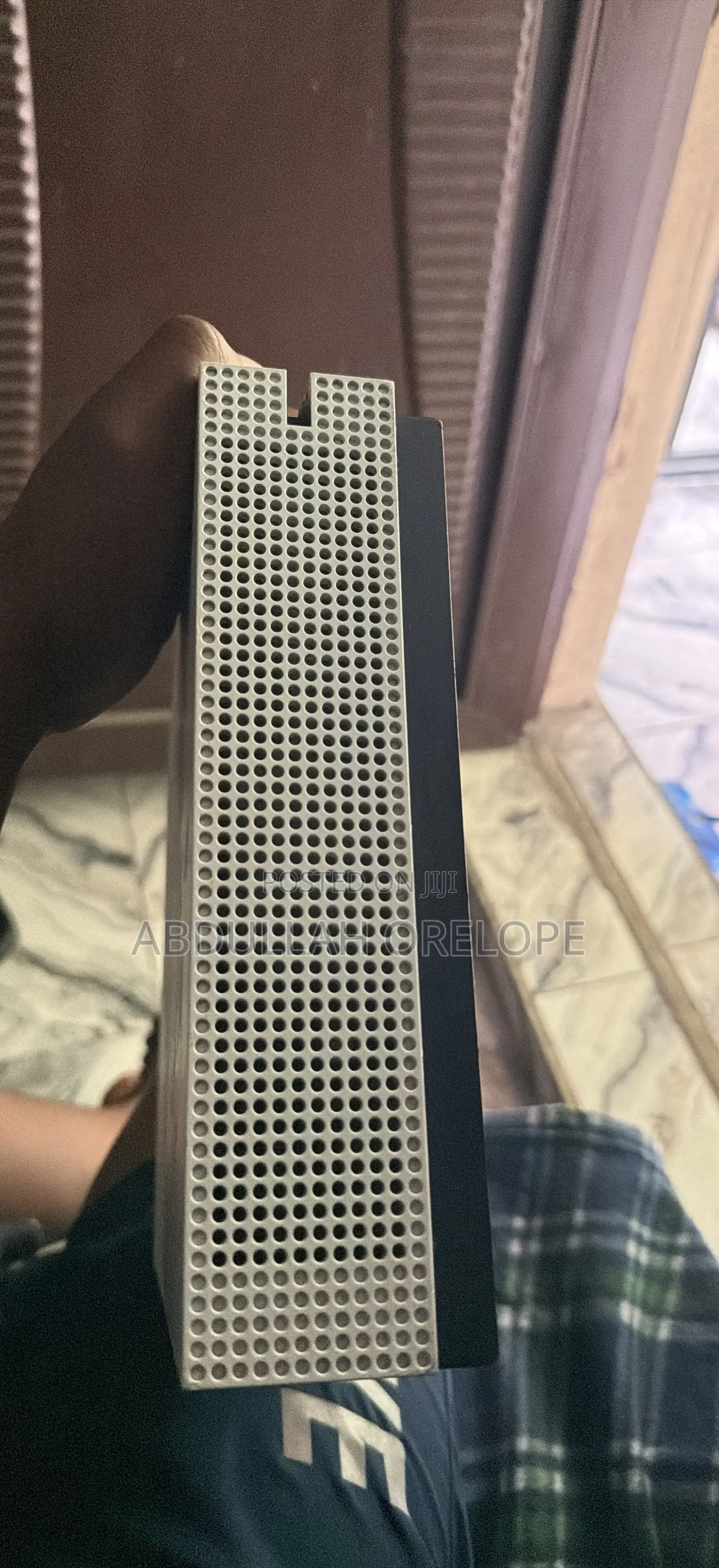 X-Box One S