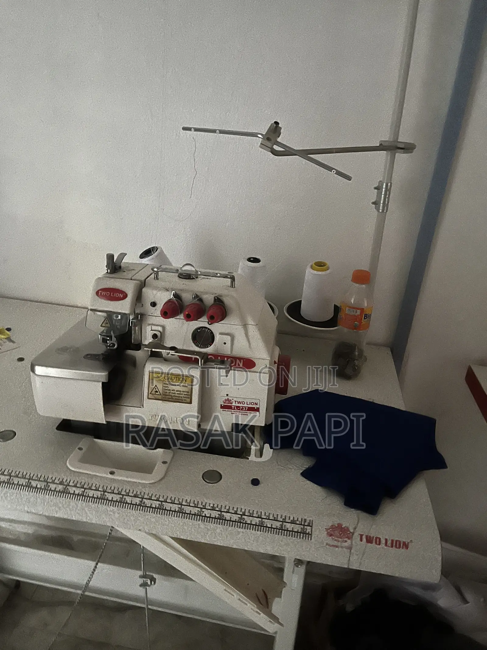 Two Lion Three Thread Direct Drive Weaving Machine Overlock