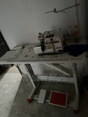 Two Lion Three Thread Direct Drive Weaving Machine Overlock