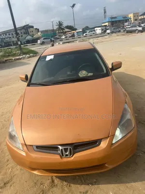 Honda Accord 2005 Orange
