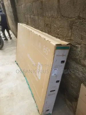 Hisense 85 Inch Smart QLED 4K TV