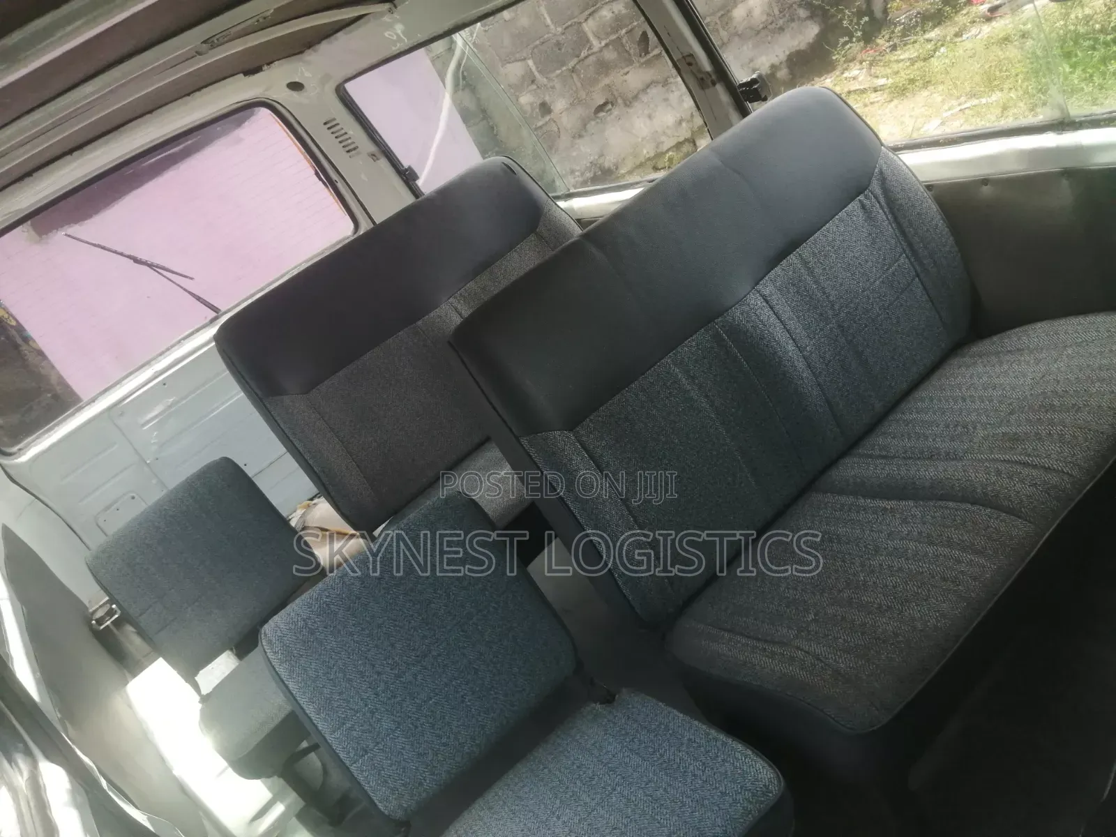 Toyota HiAce 2002 White