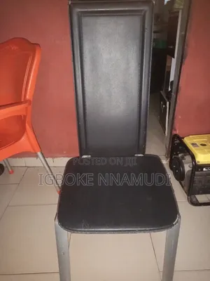 Sitting Room Chair