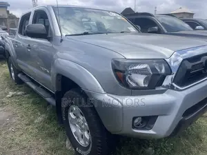Toyota Tacoma TRD PRO V6 4dr Double Cab 4WD 5.0 ft. SB (4.0L 6cyl 5A)