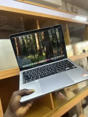 Laptop Apple MacBook Pro 2020 16GB Intel Core i5 SSD 512GB