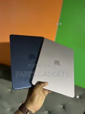 Laptop Apple MacBook Neo 2026 8GB SSD 512GB