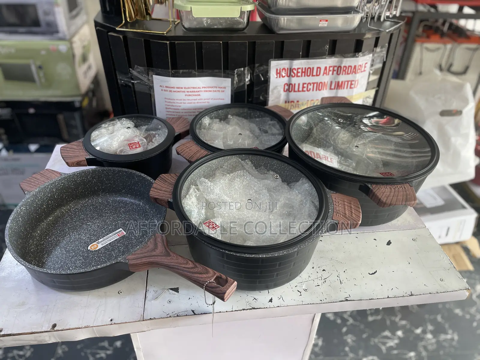 5 Piece Black Non Stick Pot
