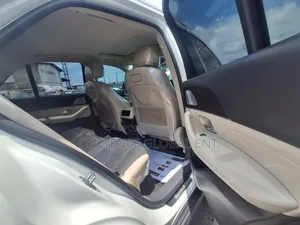 Mercedes-Benz GLE-Class 2020 White
