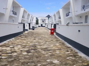 4bdrm Duplex in Ikota Gra for rent
