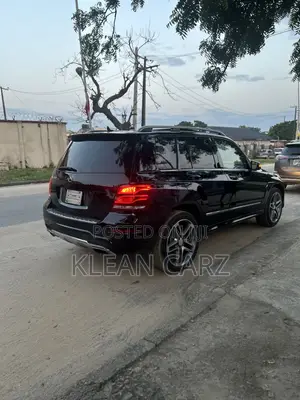 Mercedes-Benz GLK-Class 350 2014 Black