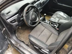 Toyota Corolla 2015 Black