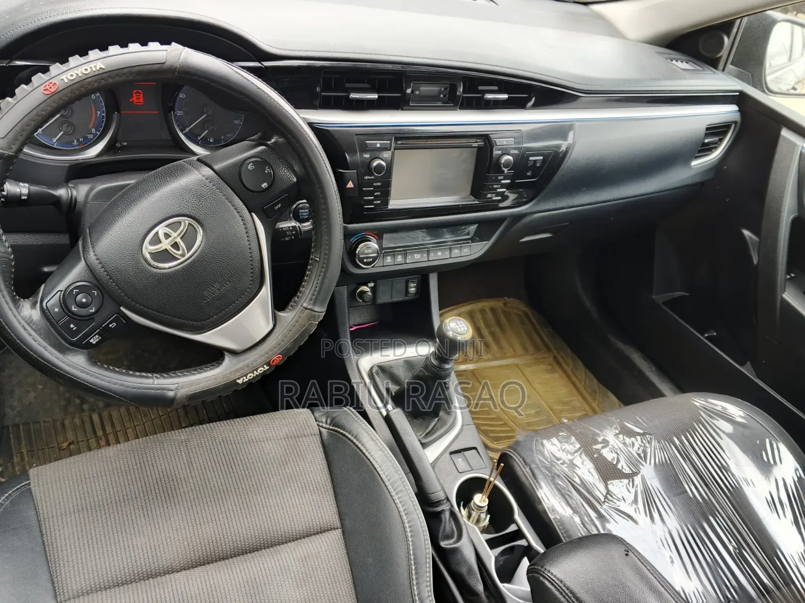 Toyota Corolla 2015 Black