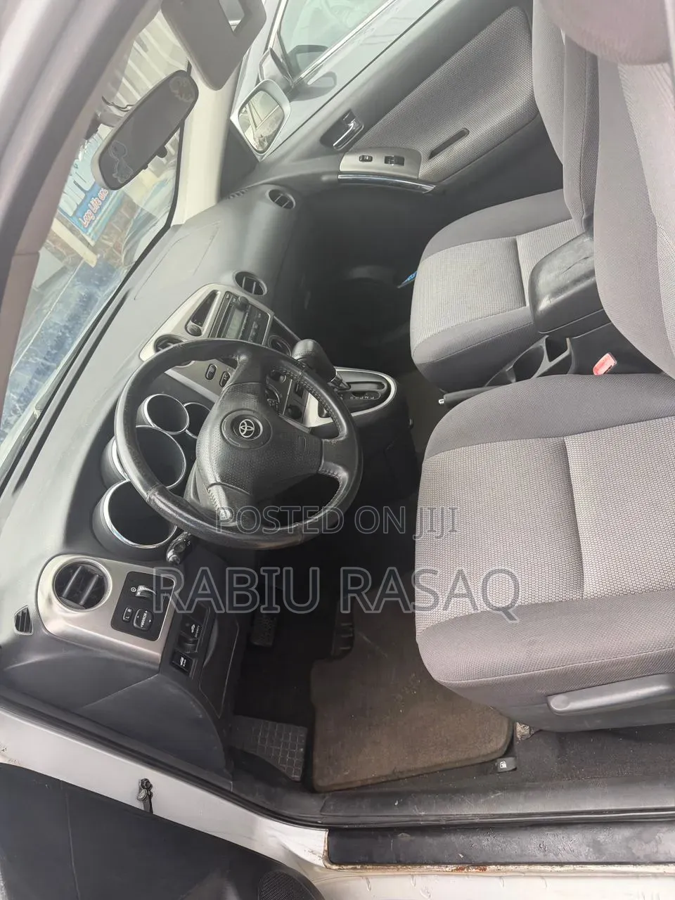 Toyota Matrix 2006 Silver