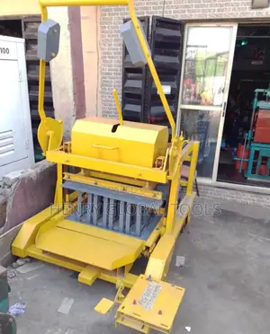 Concrete Block Making Machine – Hydraulic Block Moulding Machine