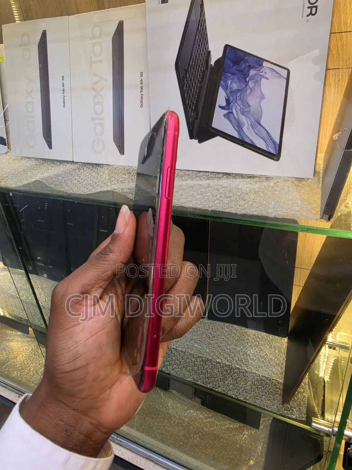 Apple iPhone 11 64 GB Red