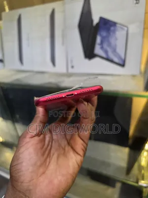 Apple iPhone 11 64 GB Red