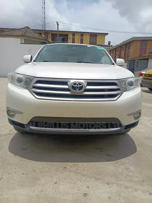 Toyota Highlander 2013 White