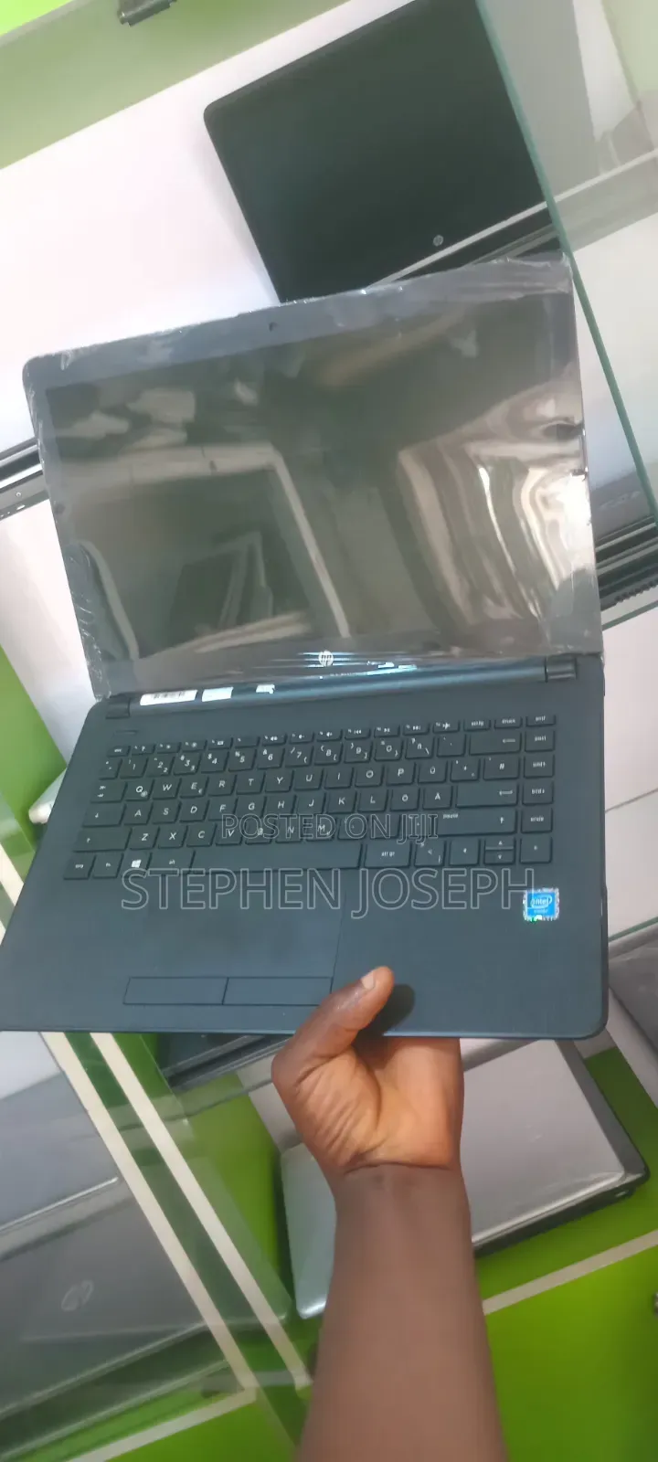 Laptop HP 14S 4GB Intel SSD 128GB