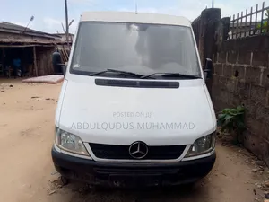 Mercedes-Benz Sprinter 2010 White