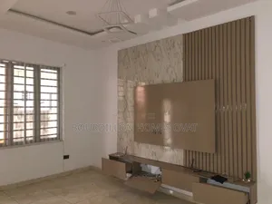 4bdrm Duplex in Harris Drive Vgc for rent