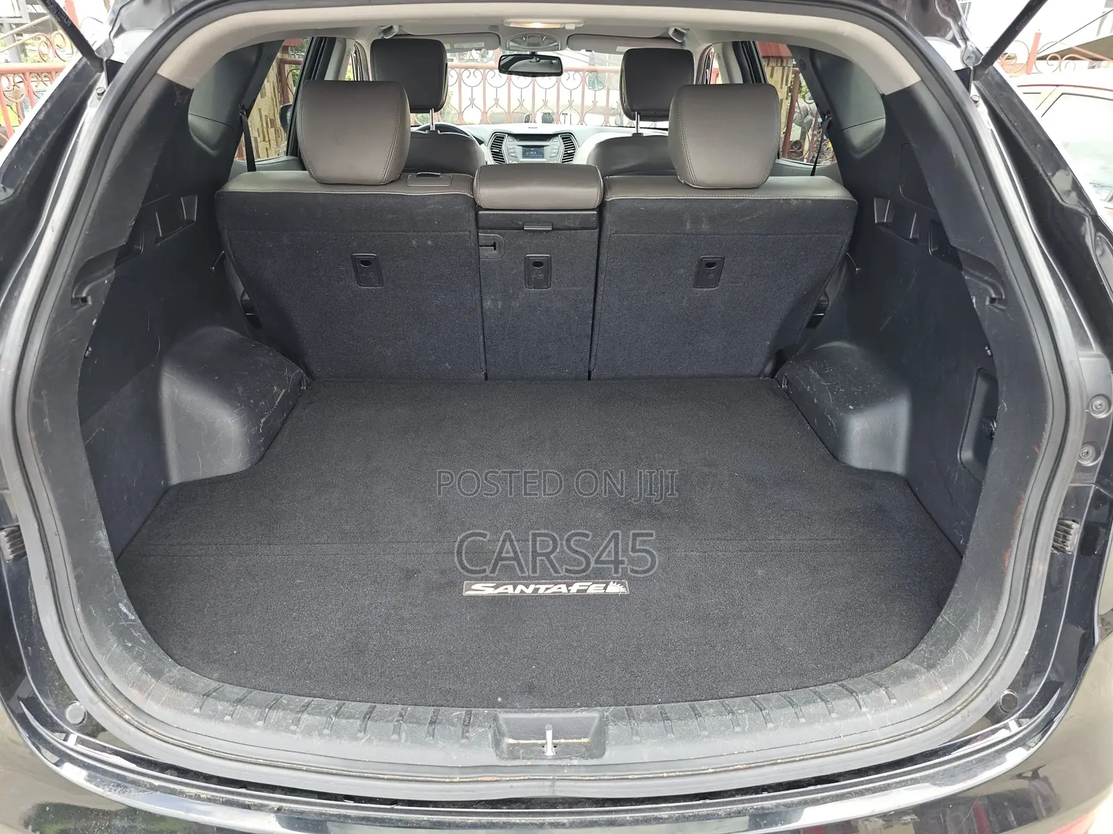Hyundai Santa Fe 2013 Black