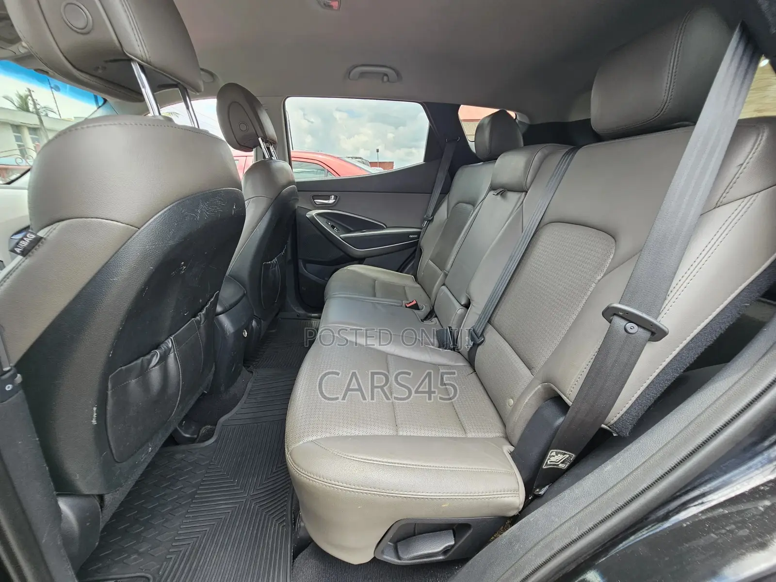 Hyundai Santa Fe 2013 Black