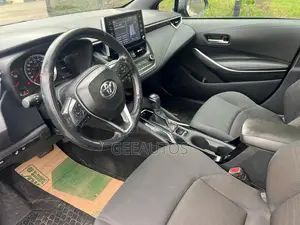 Toyota Corolla XSE 2020 Blue