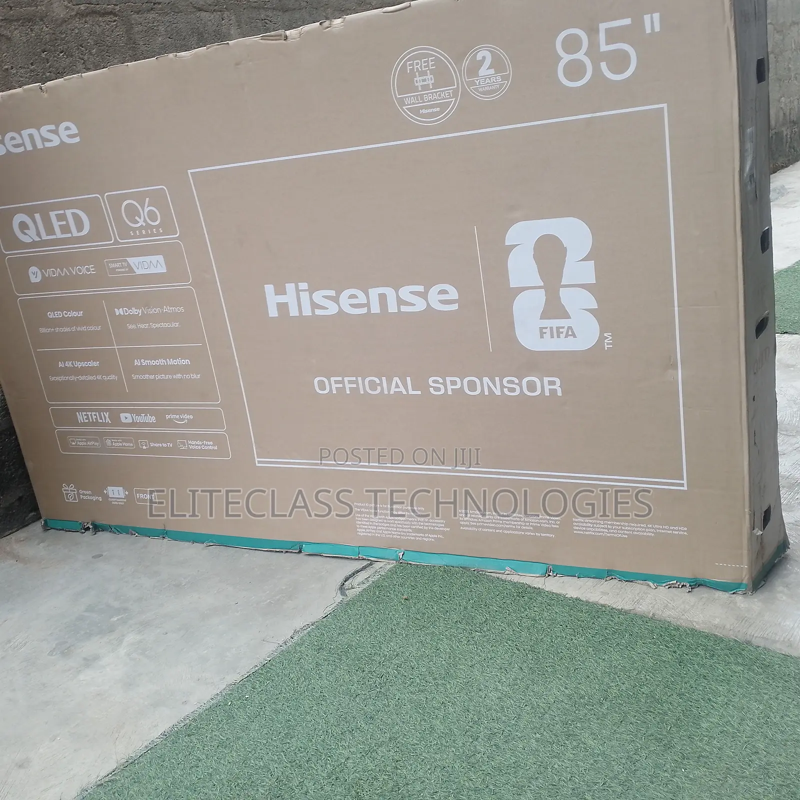 85 Inch Hisense Smart QLED Screen