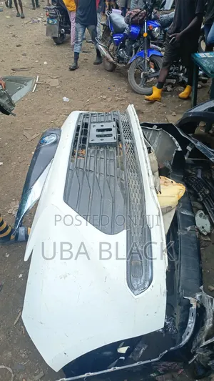 Complete and Empty Bumper Sienna 2021/2024 Model