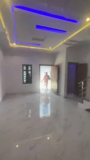 2bdrm Duplex in Ologolo Lekki Lagos for rent