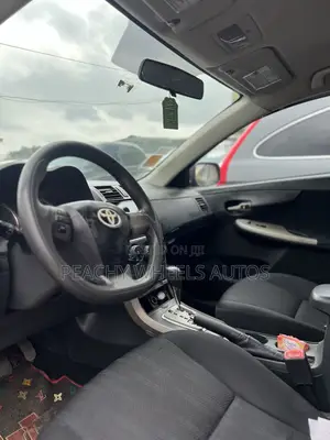 Toyota Corolla 2012 Blue