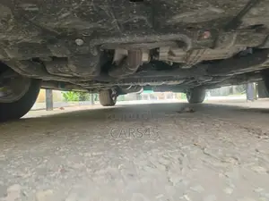 Toyota Highlander XLE 4x2 V6 (3.5L 6cyl 8A) 2018 Gray